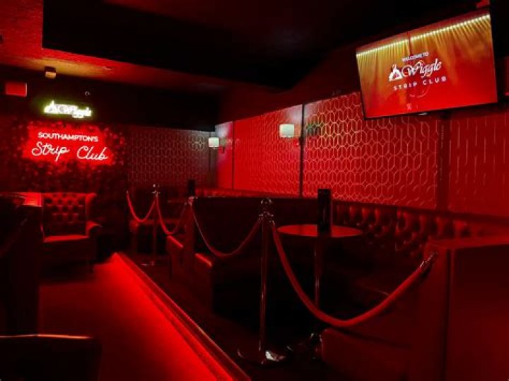 Does it matter how long I stay at the strip club with a friend?