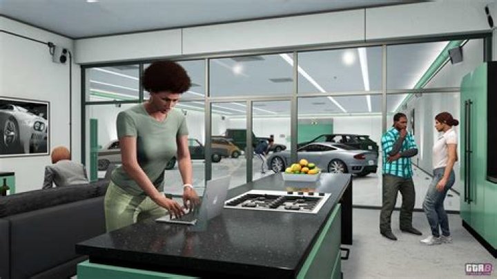 GTA garage selection and car storing