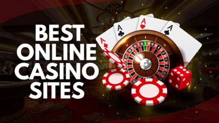 How can I keep my hotkeyed weapons after getting searched at a casino?