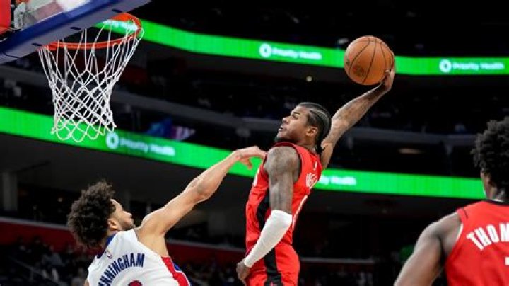 How do I perform different dunks on NBA Jam?