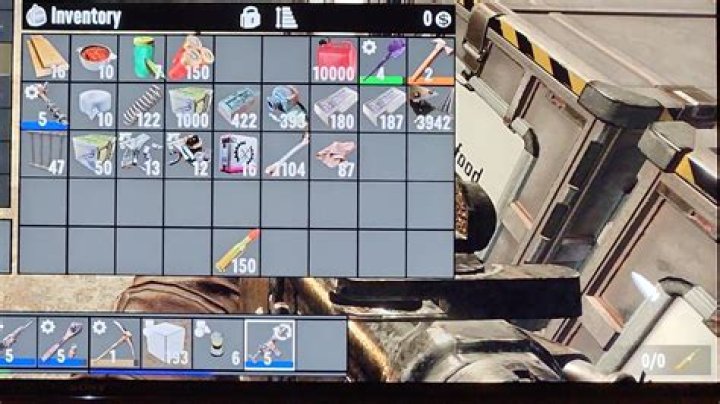 How do I switch between more than 2 weapons?