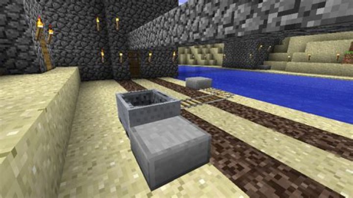 How do Minecraft mobs behave in water?