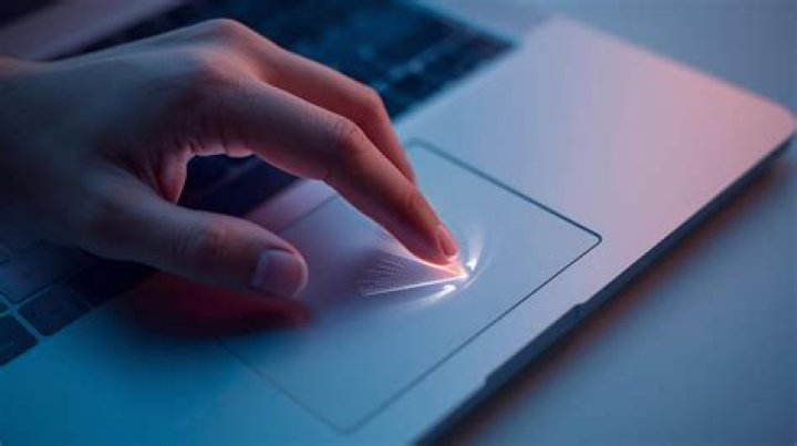 How to use right click on Pocket Edition