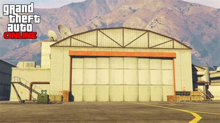 I bought a Velum without a hangar in GTA Online