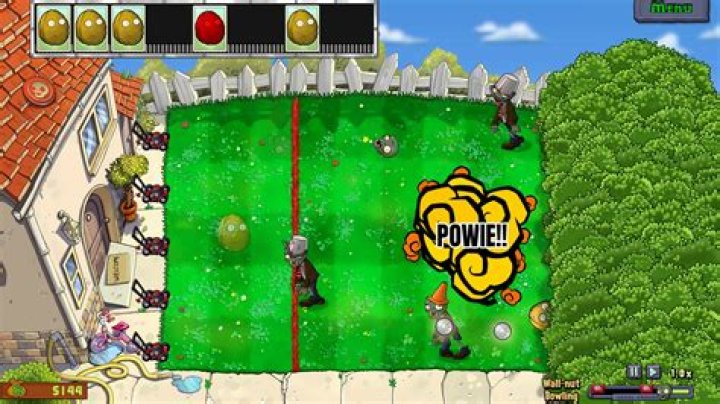 Is there a Plants Vs Zombies PC version with local co-op?