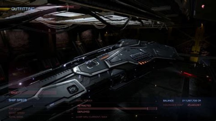 Should I buy hull reinforcement packages for a combat ship in Elite: Dangerous?