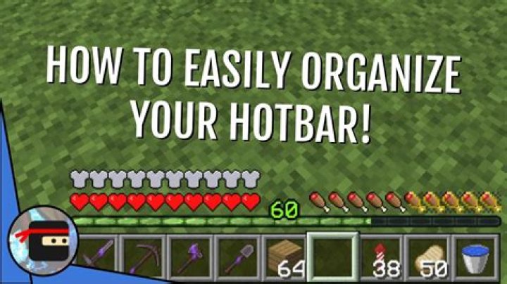 Showing an item name on top of the hotbar without an item?