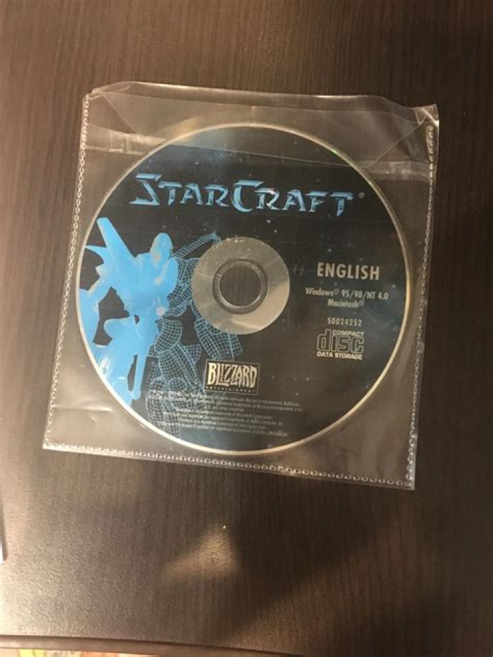 Starcraft 1 disc 2 isn't continuing the installation [duplicate]