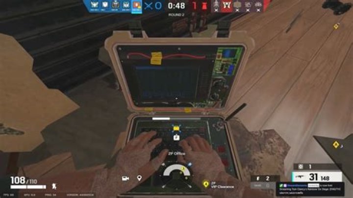 What happens if a defender explodes the hatch the defuser is on?