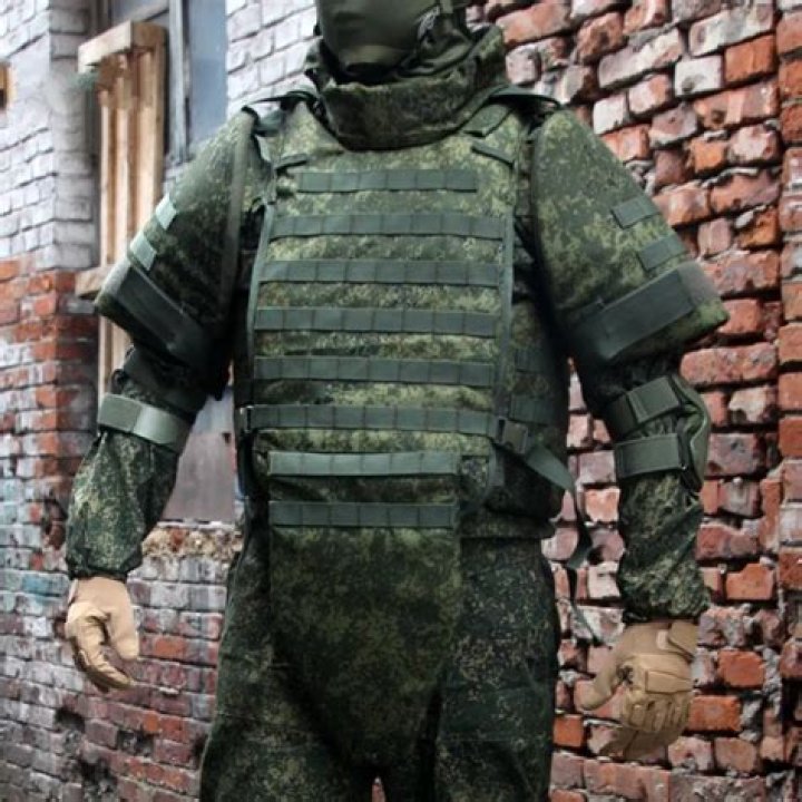 What is the best obtainable gear in Heavy Armor, Light Armor and Clothing?