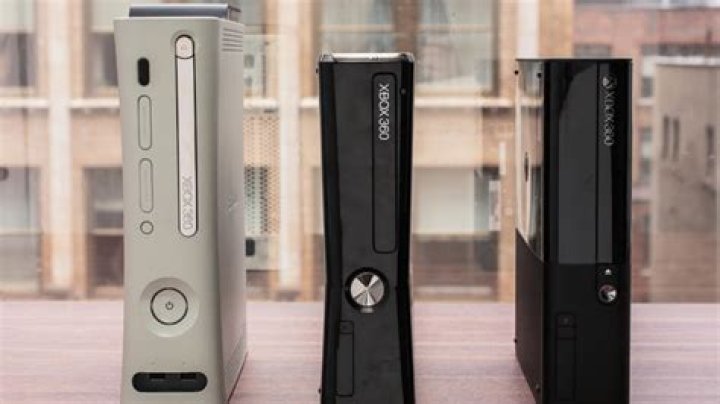 What is the difference between Xbox 360 and a Xbox 360S?