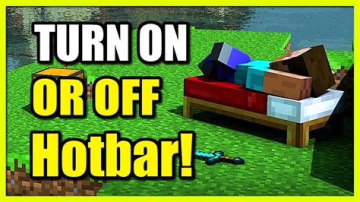 Why can't I see my hotbar in minecraft?